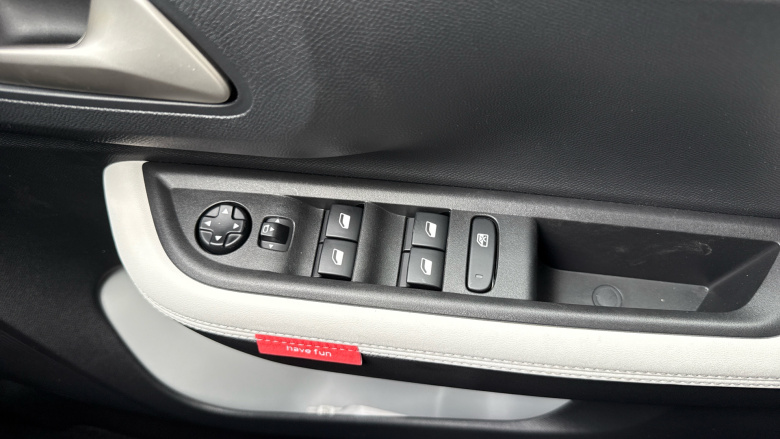 Citroen C3 83kW Max 44kWh 5dr Auto Electric Hatchback